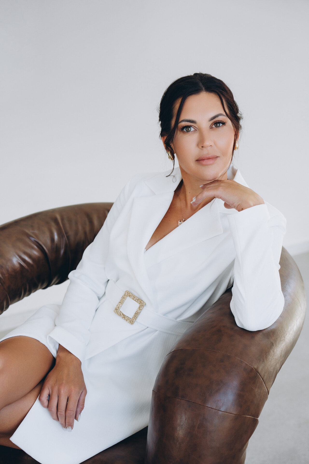 Контурная пластика лица филлерами